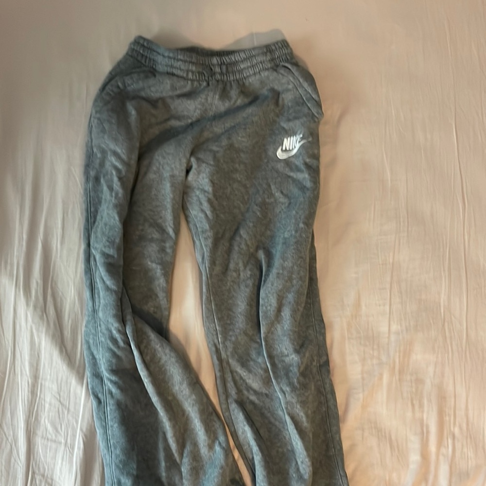 grey nike sweats